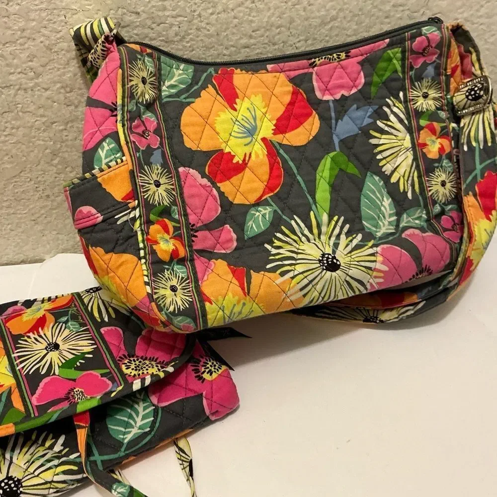 Bundle Vera Bradley shoulder and make up Floral Patterned Women's Bag